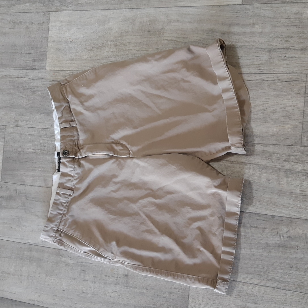 Mens Shorts Banana Republic sz 35 Cotton Neutral Tan zip fly
